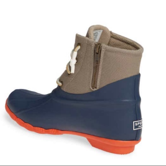 SPERRY Saltwater Boots - Picture 2 of 4